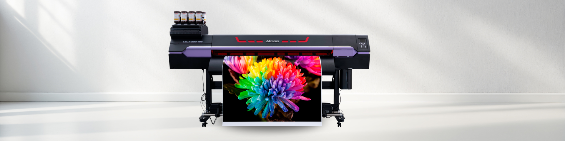 Featured Image  - Mimaki UCJV330 led-uv printer/cutter